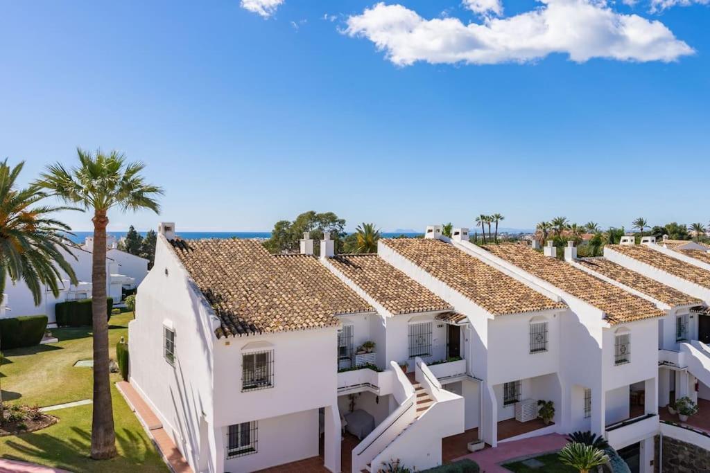In Nueva Andalucia With An Amazing View Apartment